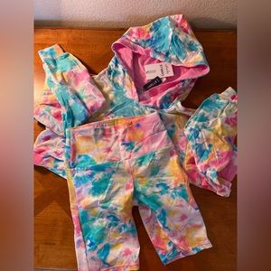 Camille Kostek 2pc Tie Dye set
